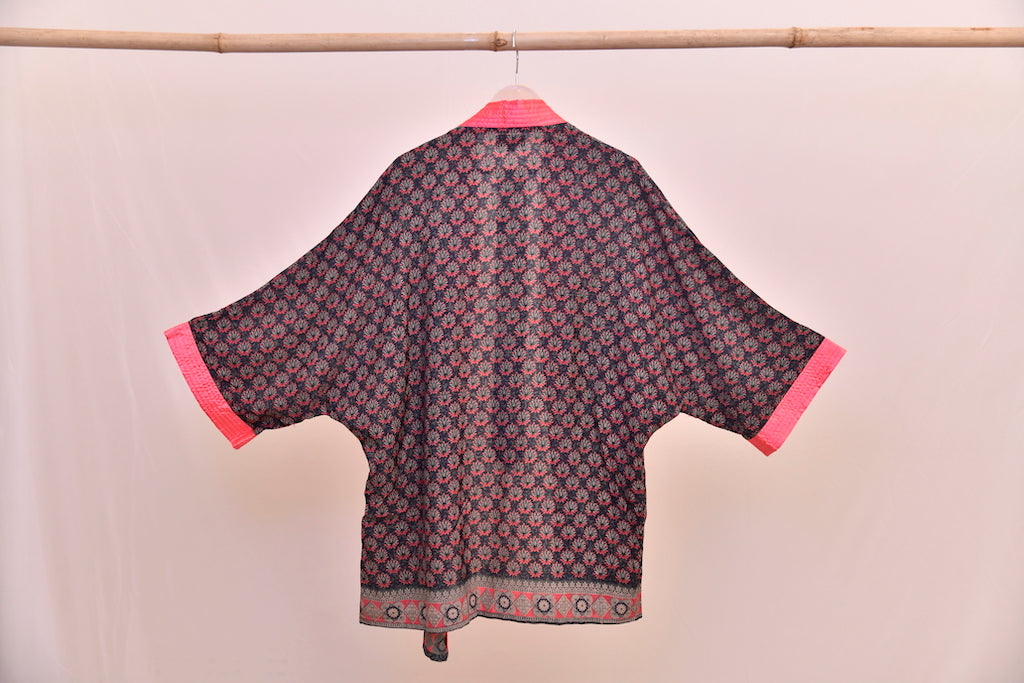 Yamuna Satin Kimono - 2XL/3XL